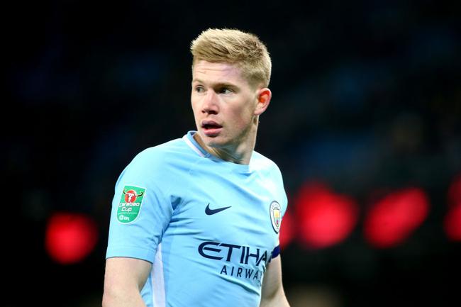 半场：新鹏城1-1成都，安永佳开场闪击，费利佩建功