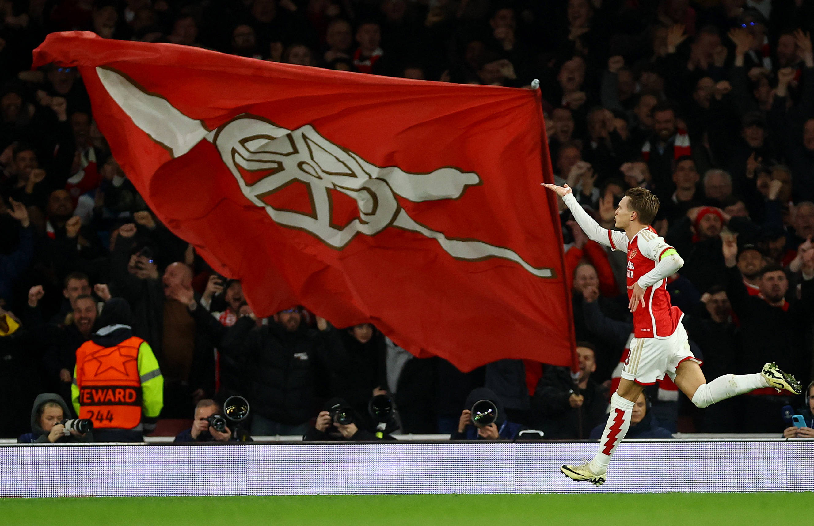 鲁本-内维斯：我们的表现非常糟糕，但这不会影响我们的信心