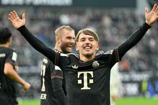 曼联主帅谈球队战术与未来